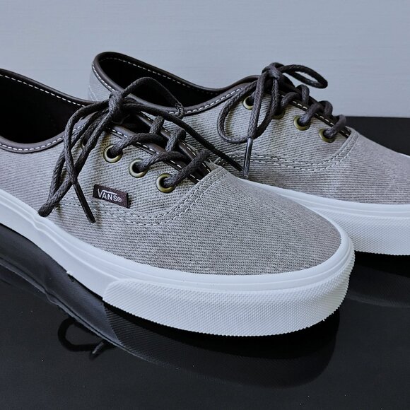 Vans Women's Authentic Low Top Canvas Sneaker in Special C & L Gray Color - Picture 4 of 13